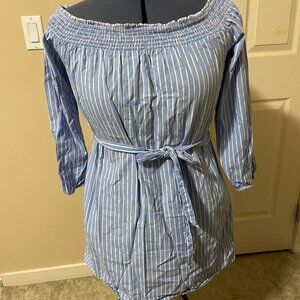 Le Chateau | Casual Off The Shoulders Striped Top